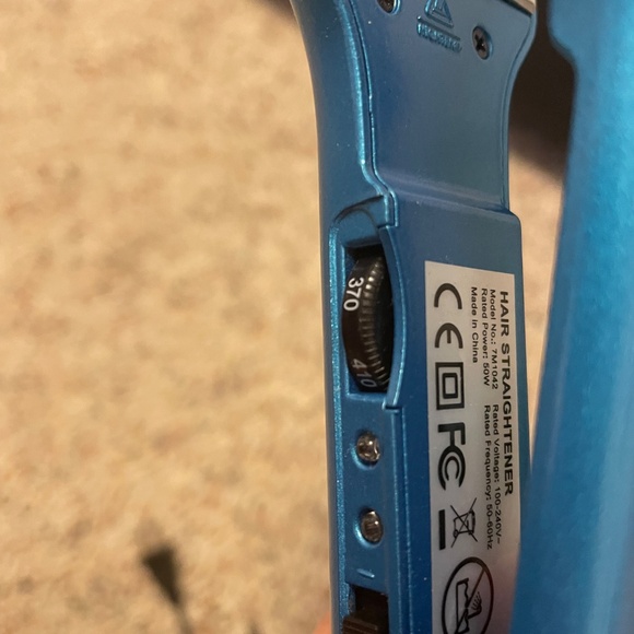 Hair straightener - Picture 8 of 9